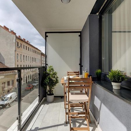 Pure Happiness Apartment Budapest Exterior foto