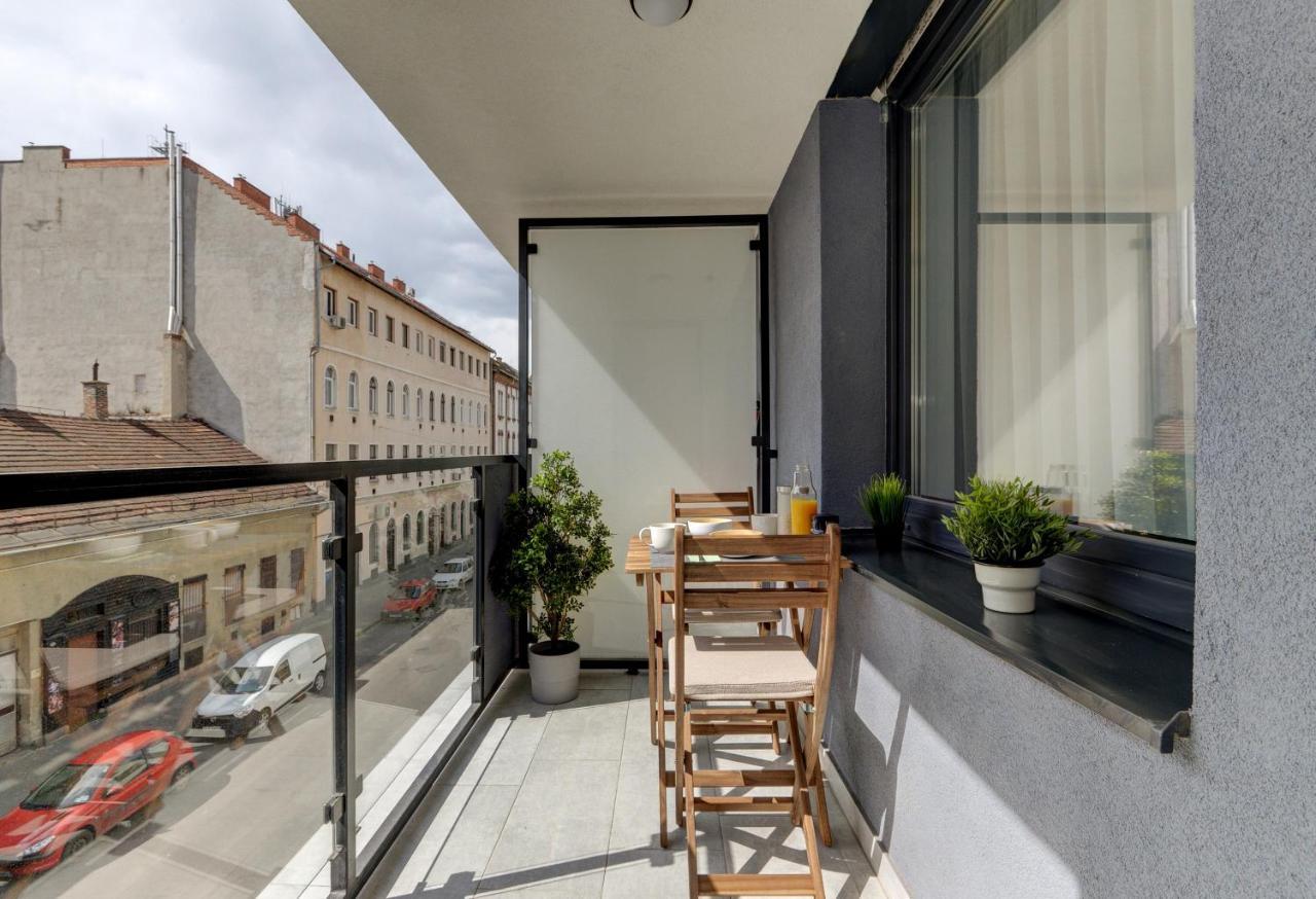 Pure Happiness Apartment Budapest Exterior foto